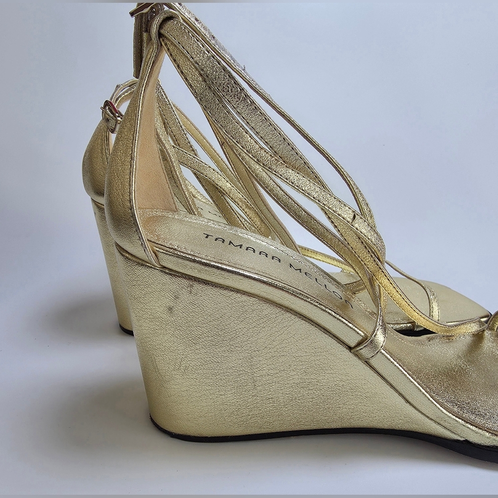 Tamara Mellon Nappa Metallic Gold Strappy Wedge Heels Size 40.5 - Picture 14 of 16